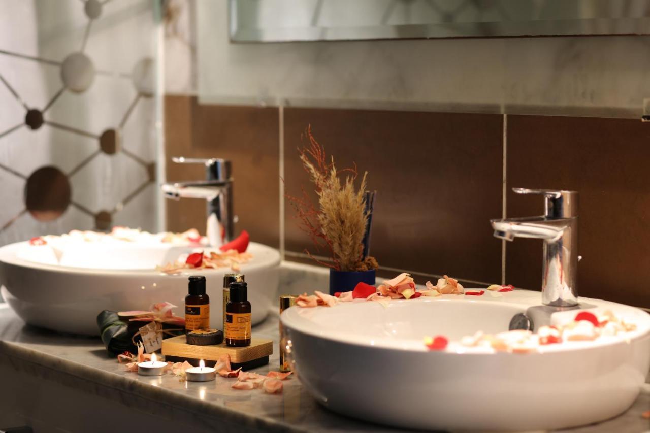 Silver Suites Hotel & Spa Casablanca Extérieur photo